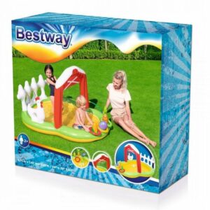 Bestway’s Lil’ Farmer Play Center (175cm x 147cm x 102cm)