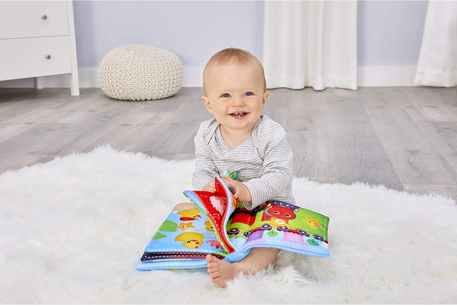 كتاب تفاعلي تعليمي مع أغاني كلاسيكية للبيبي كتاب تفاعلي تعليمي مع أغاني كلاسيكية للبيبي