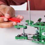 Erector By Meccano John Deere 8R Series Tractor - Image 4