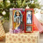 Skyler Bradshaw – Blue Fashion Doll with 2 Outfits Rainbow High - Image 8