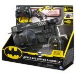 Batmobile Launch and Defend RC Batman Vehicle with Exclusive 4-inch Action Figure - Spin Master - Image 8