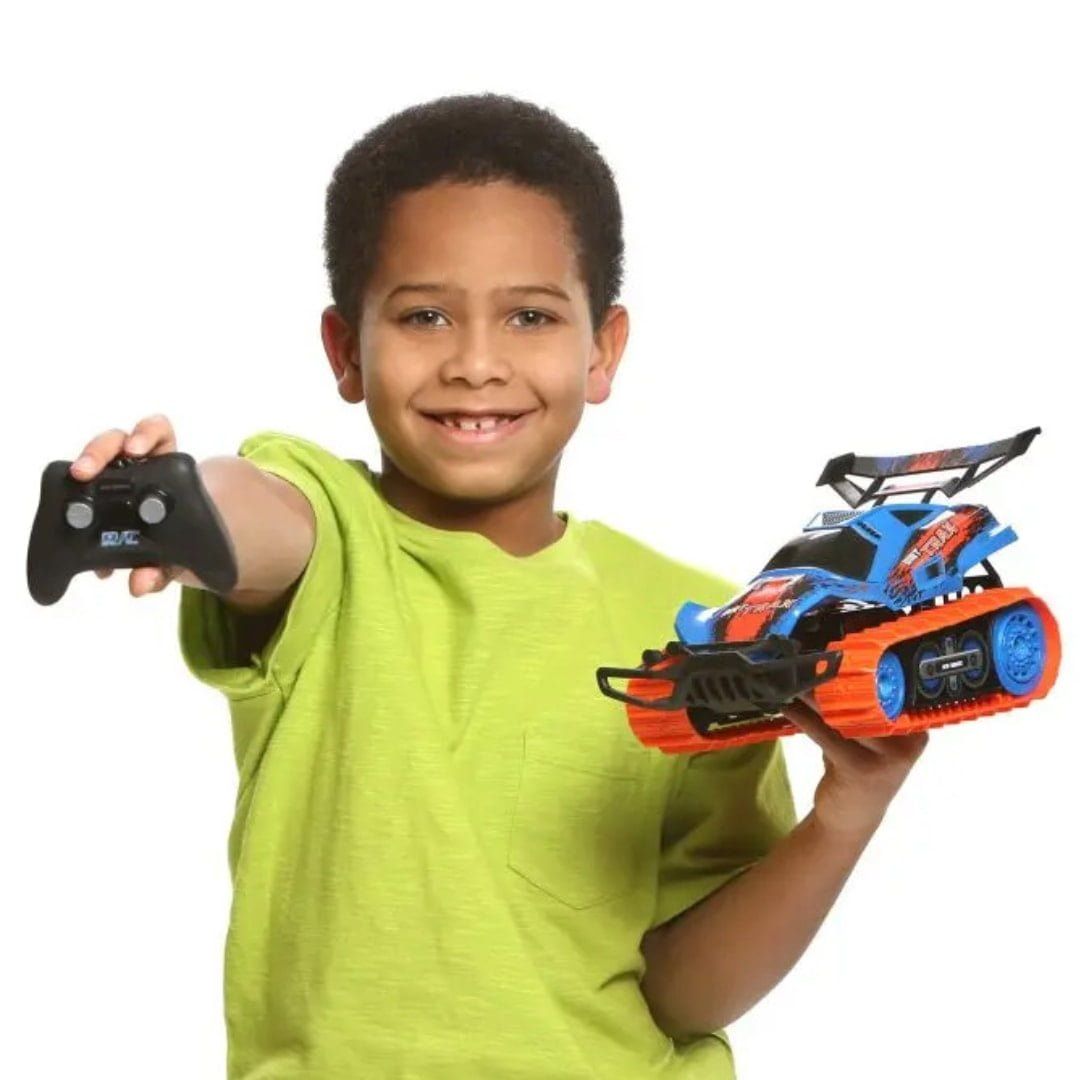 Dirt Trax Stunt RC 25cm 1:18 - New Bright Dirt Trax Stunt RC 25cm 1:18 - New Bright
