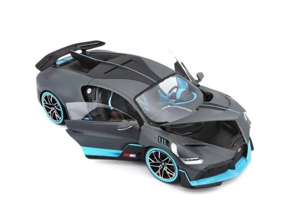 Bugatti Divo 1/18 Diecast  Bburago - Image 3