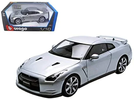2009 Nissan GTR R-35 Silver Diecast Model Car 1/18 Bburago - Image 6