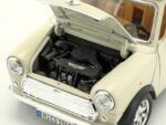 Bburago Mini Cooper (1969) Diecast 1:18 scale Model Car - Image 2