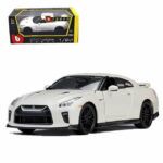 Nissan GT-R 2017 Diecast Model Kit 1:24 Bburago Assorted Colors - Image 2