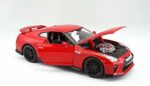 Nissan GT-R 2017 Diecast Model Kit 1:24 Bburago Assorted Colors - Image 5