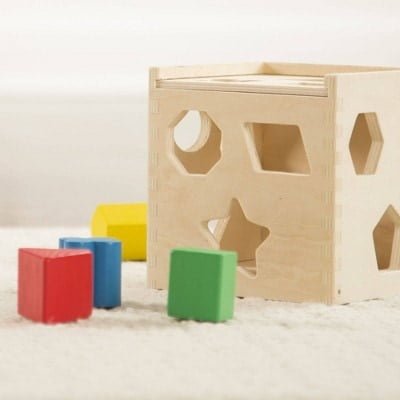 melissa doug shape sorting cube classic wooden toy with 12 shapes 5 لعب ستور