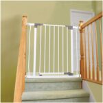 Dreambaby Liberty Baby Safety Stay Open Gate -75-81cm WIDE -76cm TALL - Image 2