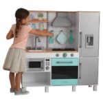 KidKraft Gourmet Chef Play Kitchen with EZ Kraft Assembly - Image 6