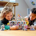 LEGO Friends Heartlake City Shopping Mall 41450 Building Toy for Kids (1,032 Pieces) - Image 3