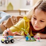 LEGO Friends Vet Clinic Rescue Buggy 41442 Building Toy Includes 2 Mini-Dolls (100 Pieces) - Image 3