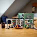 LEGO Harry Potter Hogwarts Moment: Potions Class 76383 Brick-Built Playset (270 Pieces) - Image 7