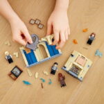 LEGO Harry Potter Hogwarts Room of Requirement 75966 Ideal Gift for Kids Who Love Harry Potter (193 Pieces) - Image 6