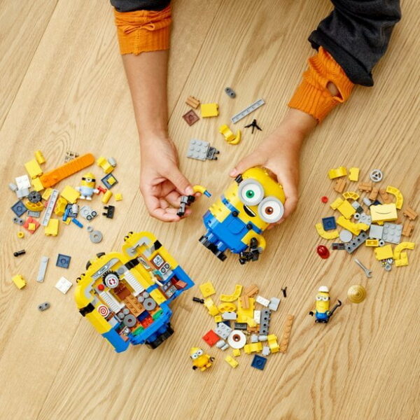 lego minions brick built minions and their lair 75551 minions toy with 5 لعب ستور