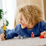 LEGO Movie Emmet's Thricycle! 70823 Bike Building Set - Image 3