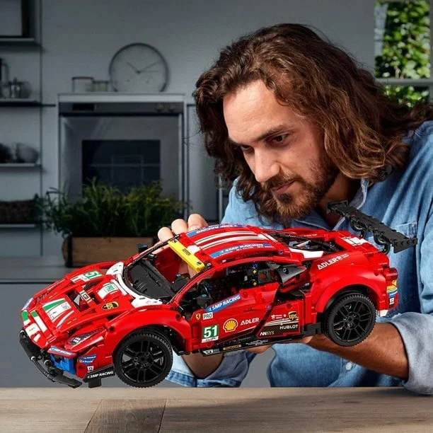 LEGO Technic Ferrari 488 GTE AF Corse #51 42125 Building Toy (1,677 Pieces) - Image 3