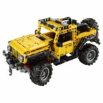 LEGO Technic Jeep Wrangler 42122; Engaging Toy for Kids Who Love High-Performance Vehicles (665 Pieces) - Image 2