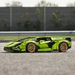 LEGO Technic Lamborghini Sián FKP 37 42115 Building Set, 1:8 scale 23"L x 9"W x 5"H (3,696 Pieces) - Image 7