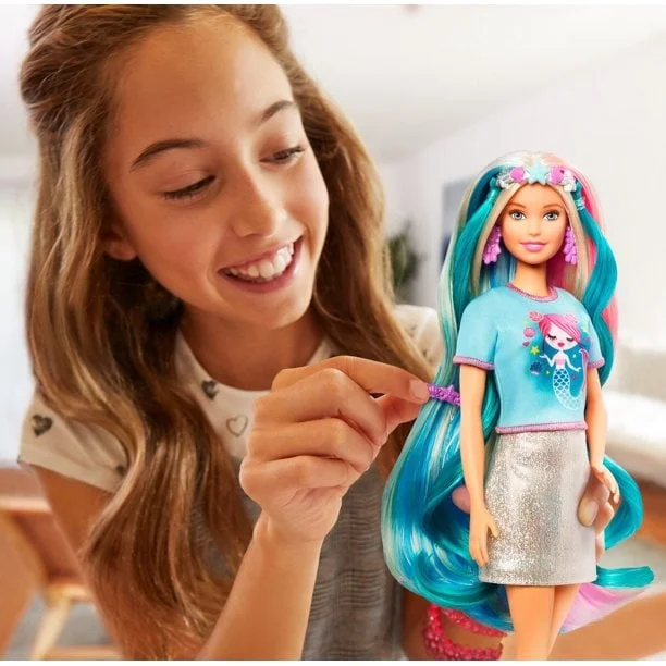 Barbie Fantasy Hair Doll, Blonde, with 2 Decorated Crowns, 2 Tops & Accessories for Mermaid and Unicorn Looks, Plus Hairstyling Pieces - Image 2