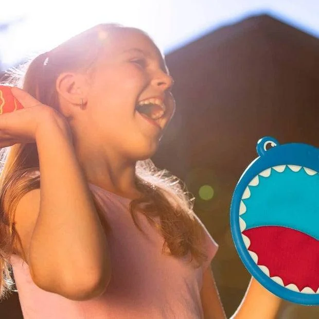 Velcro Ball Catcher Shark B.Toys - Image 4
