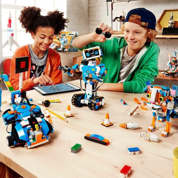 LEGO BOOST Creative Toolbox 17101 STEM Learning Toy 4 Le3ab Store