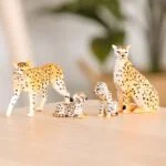 Terra Cheetah Family Playset - Image 3