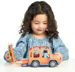 Bluey & Friends Bluey Heeler 4WD Family Vehicle Playset - Image 6