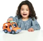 Bluey & Friends Bluey Heeler 4WD Family Vehicle Playset - Image 8