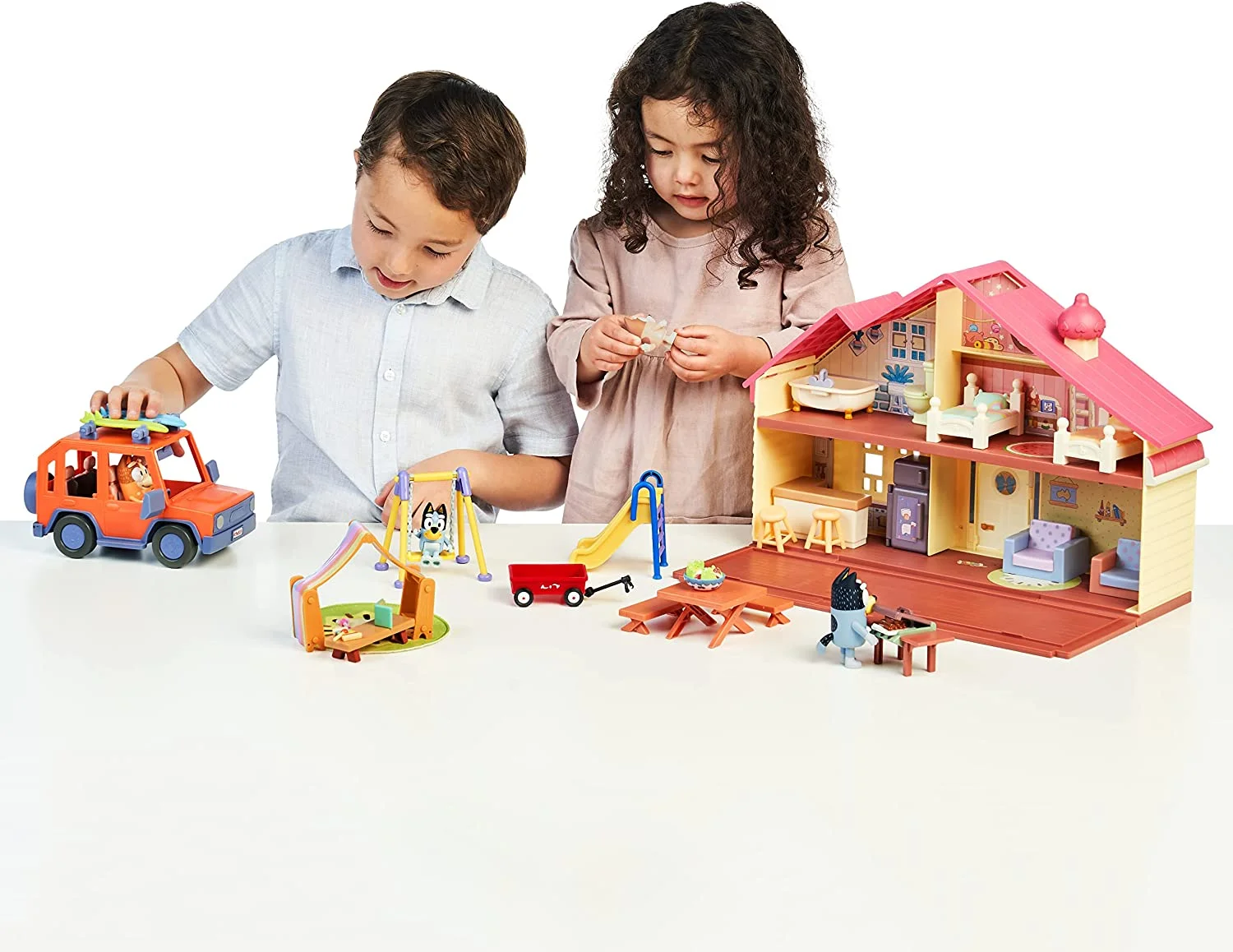 Bluey & Friends Bluey Heeler 4WD Family Vehicle Playset - Image 9