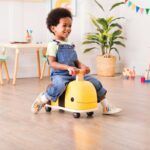 Boom Boom, Wooden Bee Ride-On, B. Toy - Image 2