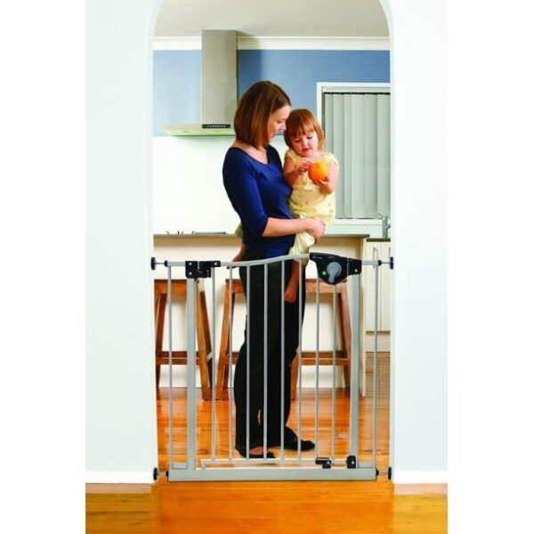 Magnetic Sure Close Safety Gate 76 83cm Dreambaby F870S 2 Le3ab Store