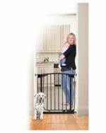 Zoe Auto Close Baby Security Gate 71-80cm - Black Dreambaby - Image 2