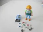 70685 Cashier Girl Playmobil - Image 2