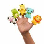 Battat Finger Puppets Safari Animals With Color Changing Book - Image 3