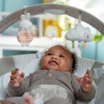 Ingenuity Baby Bouncer with Lights Toy Bar, Vibrations, Tummy Time Pillow & Sounds - Image 3