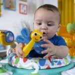 ⁦برايت ستارتس بوونس بيبي 2 في 1 - جامبر و ترابيزة أنشطة⁩ - الصورة ⁦6⁩