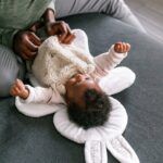 Ingenuity Baby Bouncer with Lights Toy Bar, Vibrations, Tummy Time Pillow & Sounds - Image 4