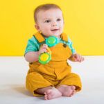 Bright Starts Rattle and Shake Barbell - Image 3