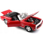 Maisto1967 Chevrolet Camaro SS 396 Convertible - Image 2