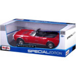 Maisto1967 Chevrolet Camaro SS 396 Convertible - Image 4