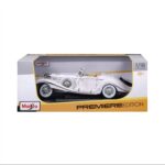 Maisto Mercedes-Benz 500 K Special Roadster Silver-1:18 Model Car - Image 4