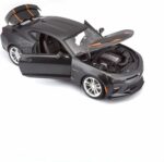 Maisto 2017 Chevrolet Camaro 50th Anniversary -1:18 Model Car - Image 4
