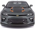 Maisto 2017 Chevrolet Camaro 50th Anniversary -1:18 Model Car - Image 2