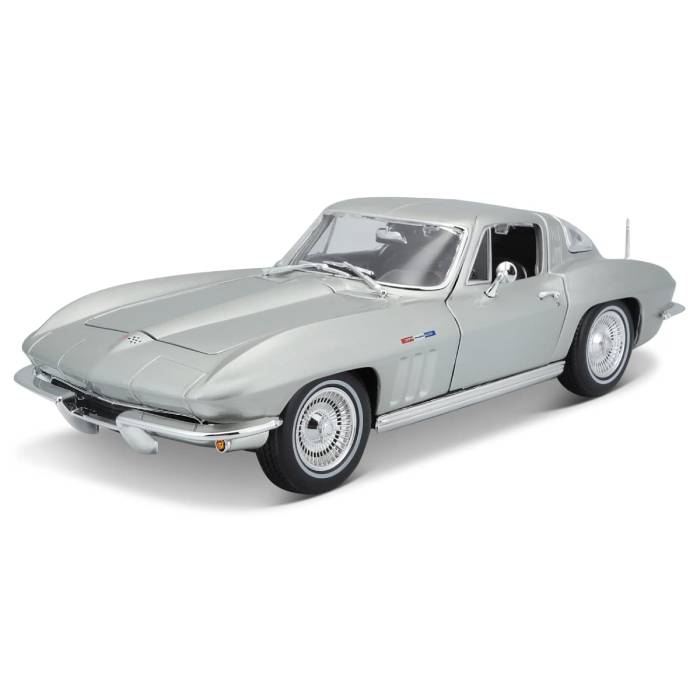 Maisto 1965 Chevrolet Corvette-1_18 Model Car Maisto 1965 Chevrolet Corvette-1:18 Model Car