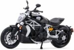Maisto Motorcycles Ducati XDiavel S - 1:12 - Image 3
