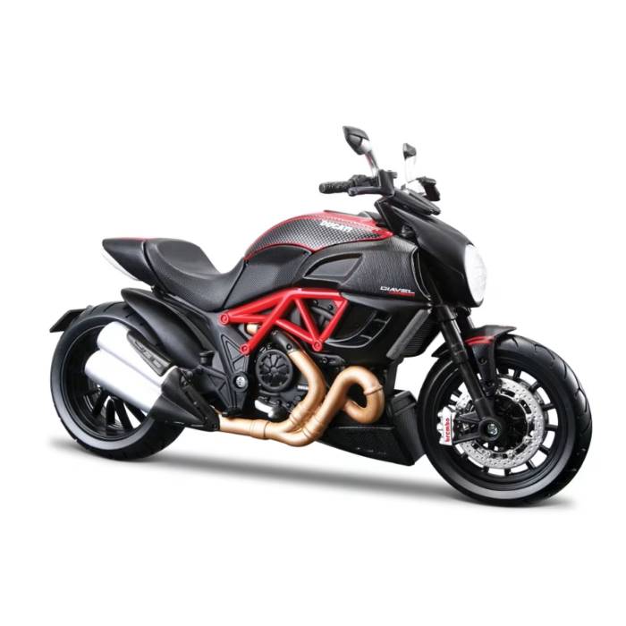 Maisto Motorcycles Ducati Diavel Carbon - 1_12 Maisto Motorcycles Ducati Diavel Carbon - 1:12