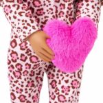 Our Generation 46 cm Gracia Doll in Leopard-Print Pajama - Image 4